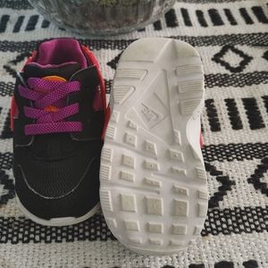 Infant girl Nike Huarache